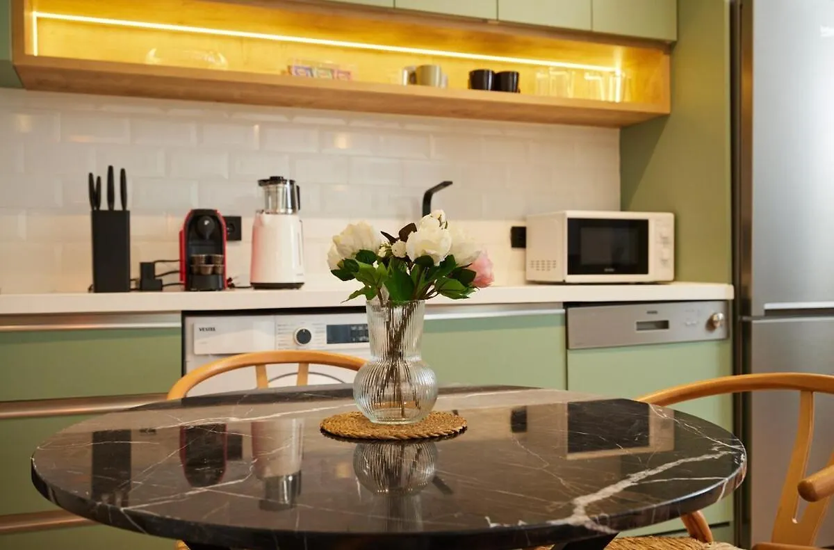 Galata Retreat 2 Bedrooms, 2 Ac, 2 Bath Istanbul 0*,