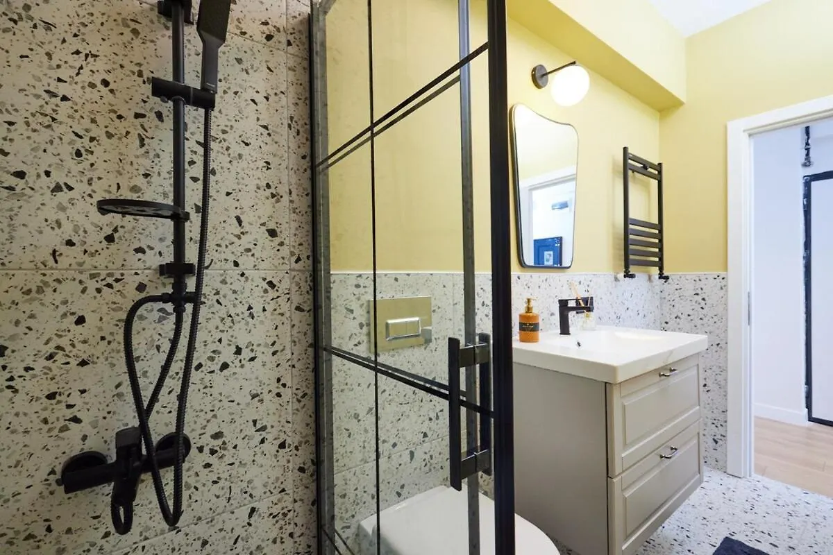 Galata Retreat 2 Bedrooms, 2 Ac, 2 Bath Stambuł Apartament
